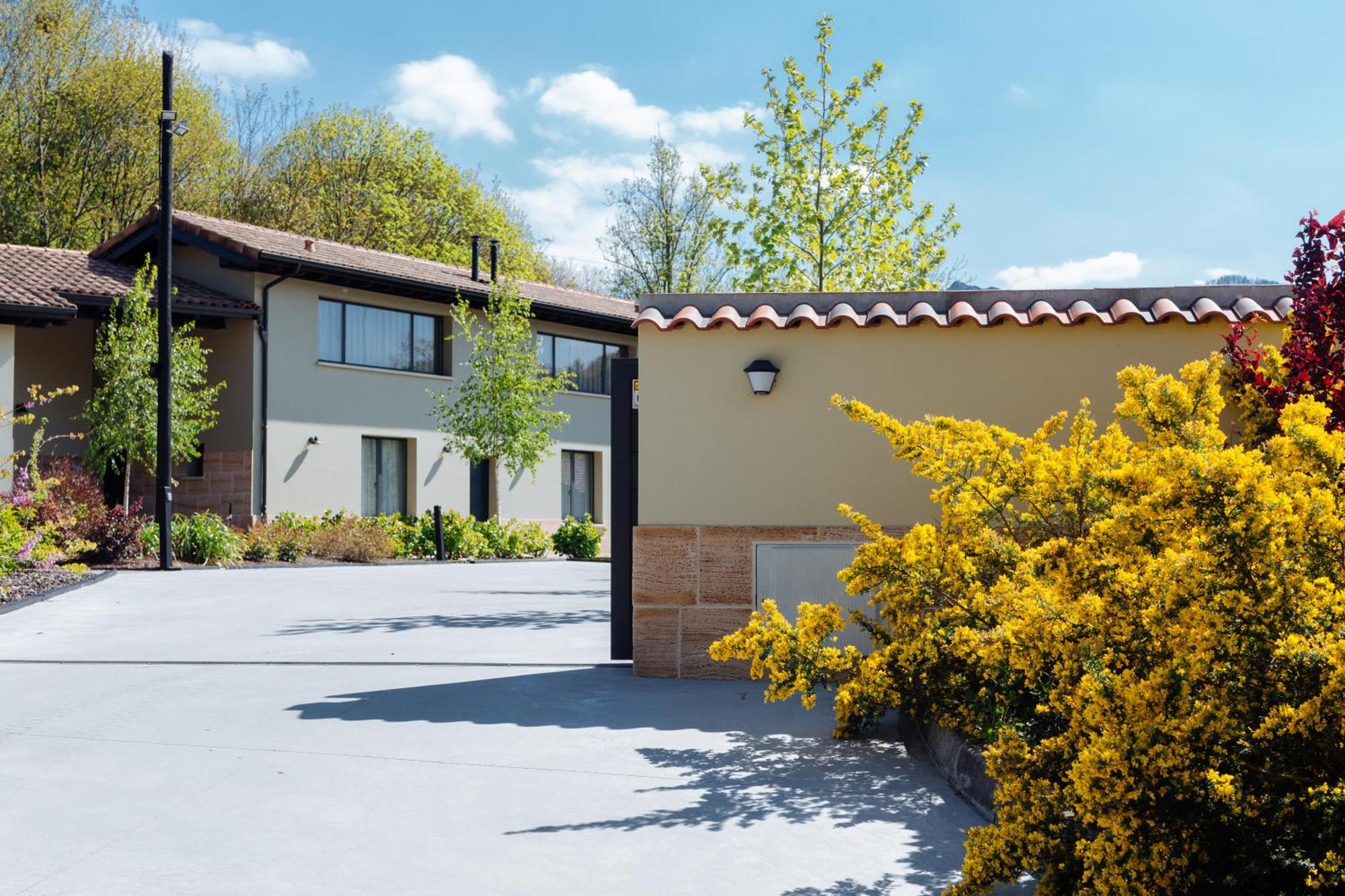Complejo Turistico Les Cotolles Apartment Cangas de Onis Bagian luar foto